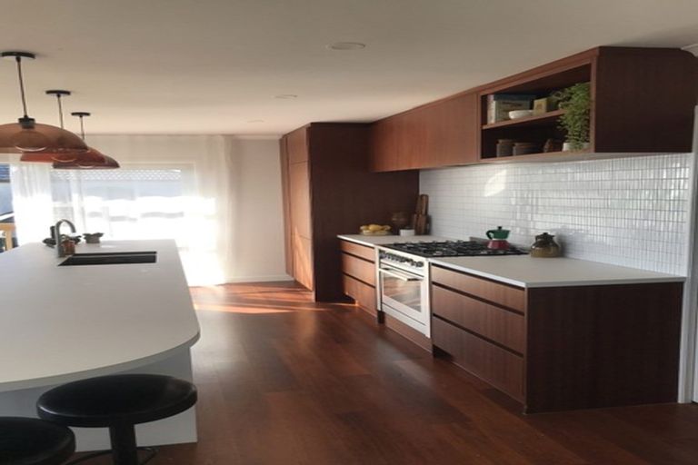 Photo of property in 489 Whangaparaoa Road, Stanmore Bay, Whangaparaoa, 0932