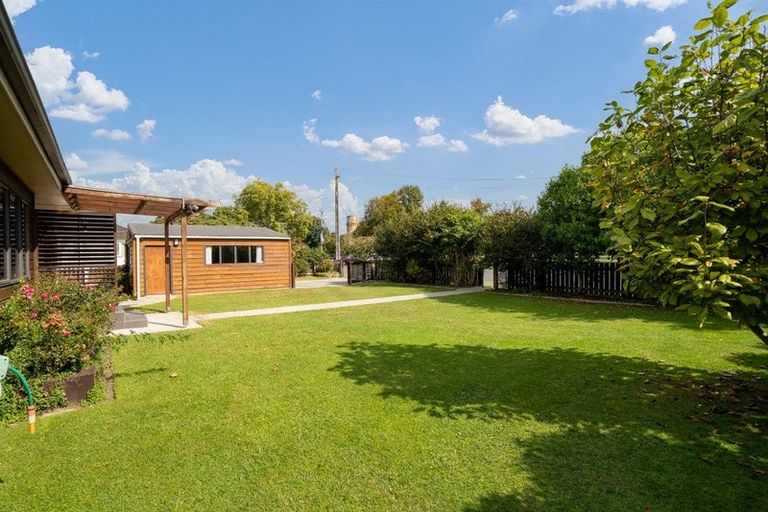 Photo of property in 17 Vogel Street, Cambridge, 3434