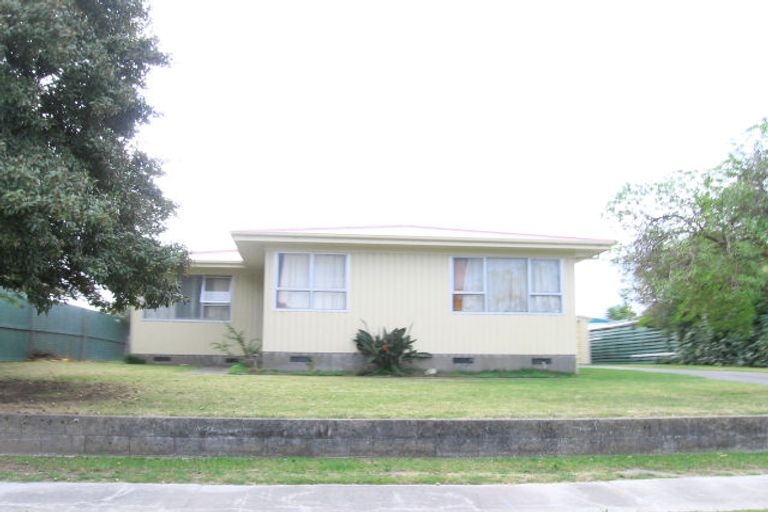Photo of property in 9 Shortland Street, Tamatea, Napier, 4112