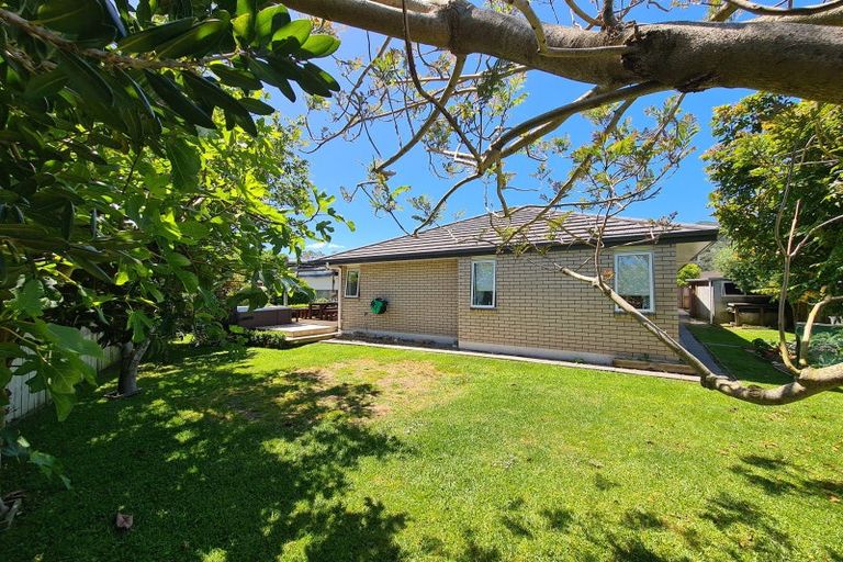 Photo of property in 37 Mary-ellen Place, Coromandel, 3506