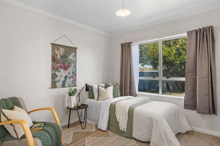 Photo of property in 2 Leeds Place, Solway, Masterton, 5810