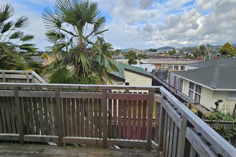 Photo of property in 9b Haukore Street, Hairini, Tauranga, 3112