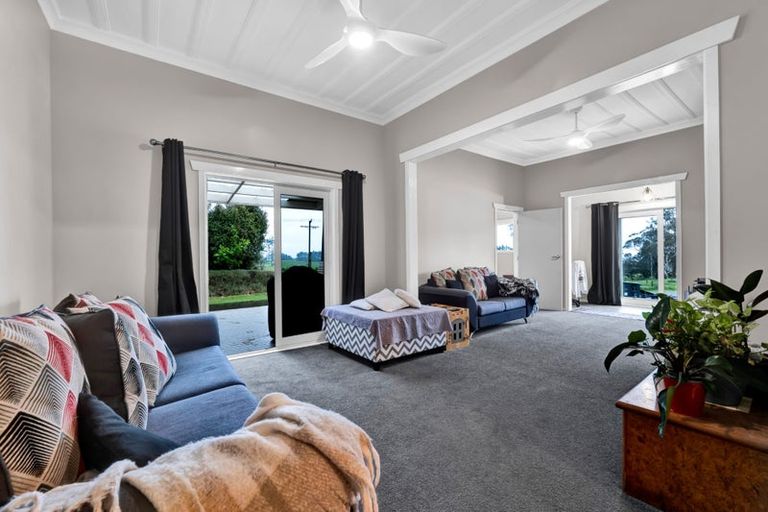 Photo of property in 443 Albert Road, Korito, New Plymouth, 4371