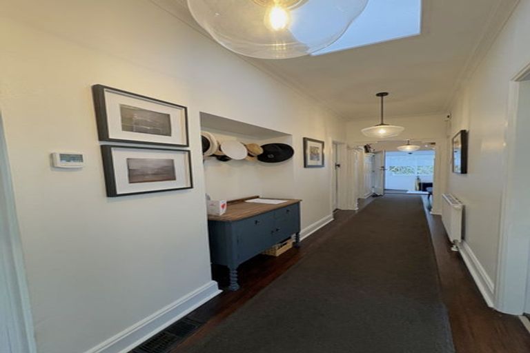 Photo of property in 26 Waitohu Road, York Bay, Lower Hutt, 5013