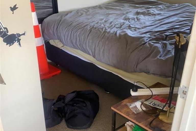 Photo of property in 3a Marchant Place, Westown, New Plymouth, 4310