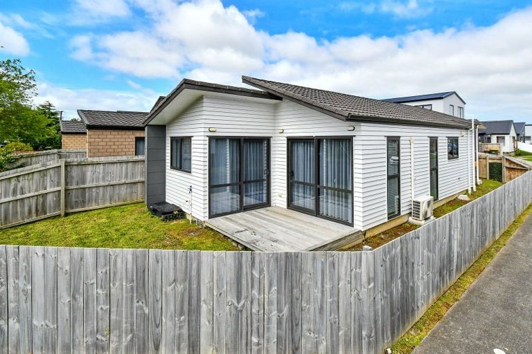 Photo of property in 58 Cosgrave Road, Papakura, 2110