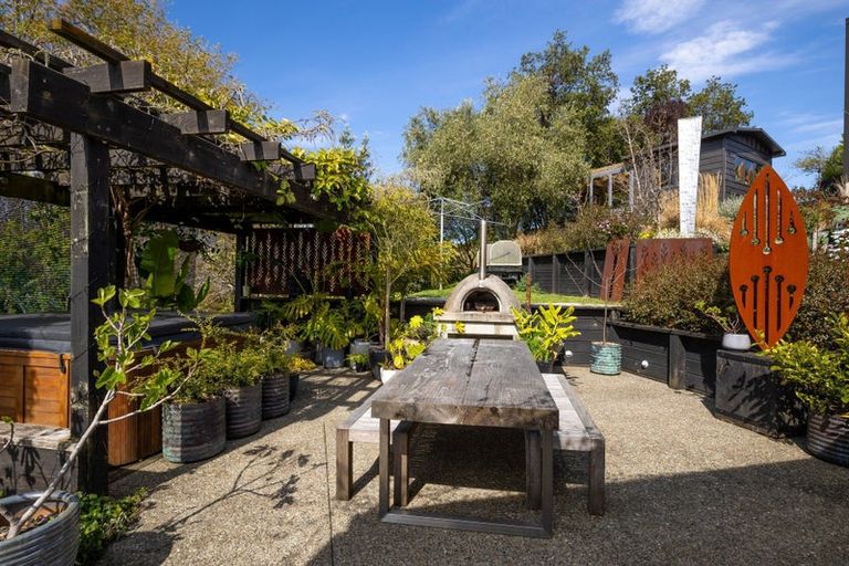 Photo of property in 20a Matipo Terrace, Toi Toi, Nelson, 7010