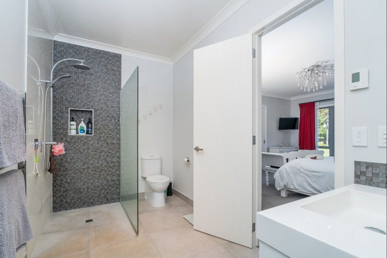 Photo of property in 50b Paul Road, Whenuakite, Whitianga, 3591