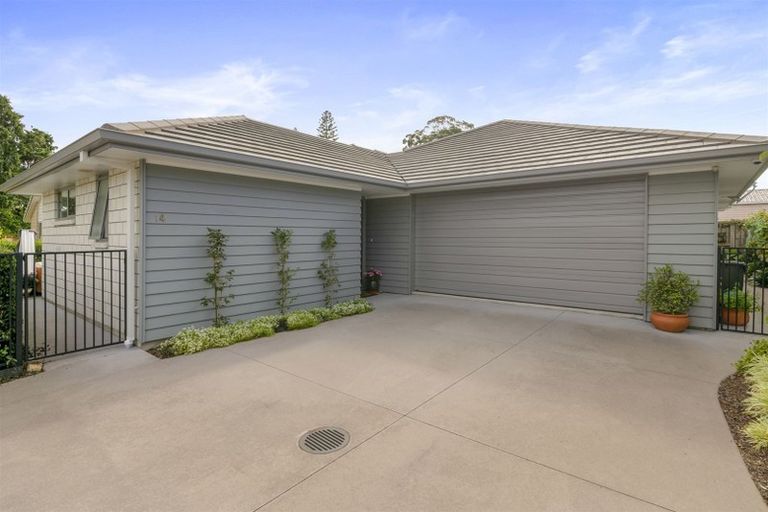 Photo of property in 14 Saltwood Lane, Bethlehem, Tauranga, 3110