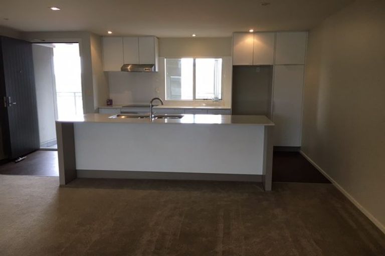 Photo of property in 311/252 Centreway Road, Orewa, 0931