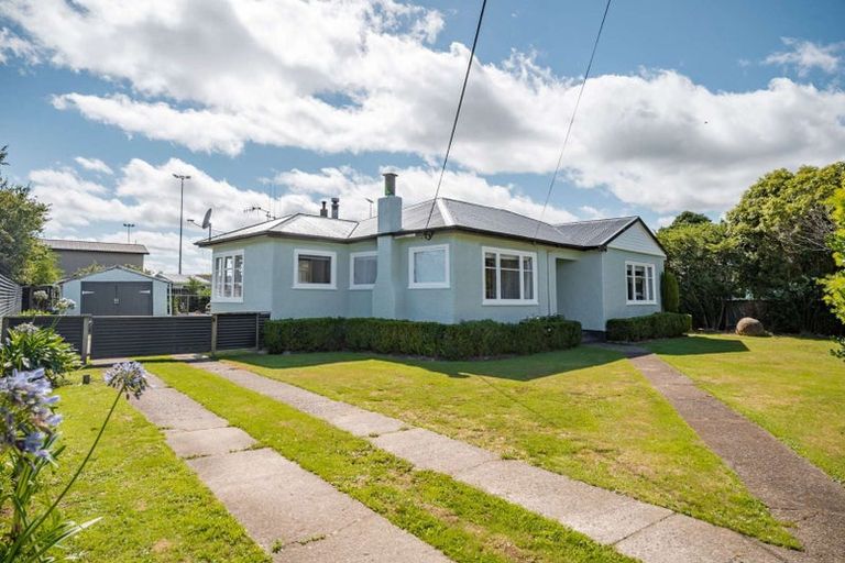 Photo of property in 19 King Street, Pahiatua, 4910