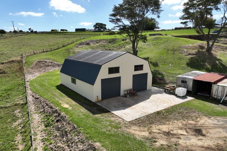 Photo of property in 127 Wallace Road, Temple View, Hamilton, 3289