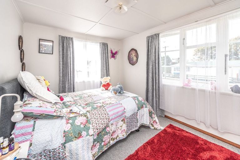 Photo of property in 52 Cuba Street, Marton, 4710