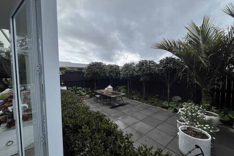 Photo of property in 161 Lemon Street, Strandon, New Plymouth, 4312