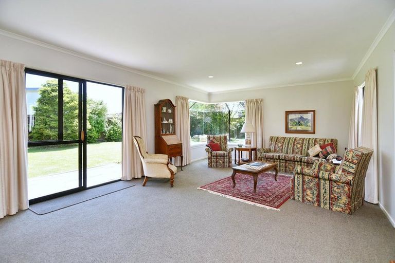 Photo of property in 43 West Belt, Rangiora, 7400