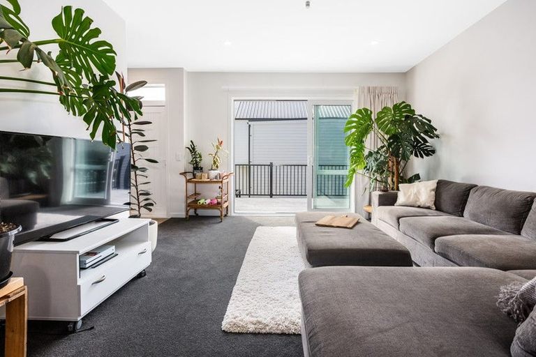 Photo of property in 27/30 Adventure Drive, Whitby, Porirua, 5024