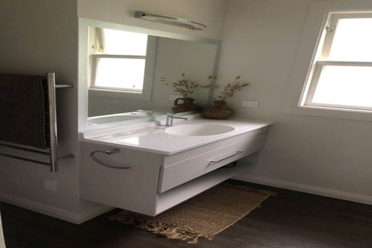 Photo of property in 129 Mount View Road, Bastia Hill, Whanganui, 4500