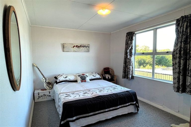 Photo of property in 8 Newarp Street, Balclutha, 9230