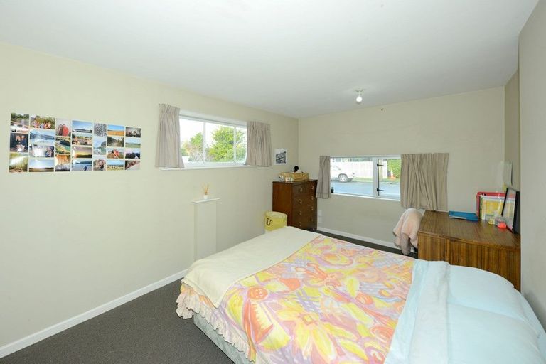 Photo of property in 15 Hanrahan Street, Upper Riccarton, Christchurch, 8041