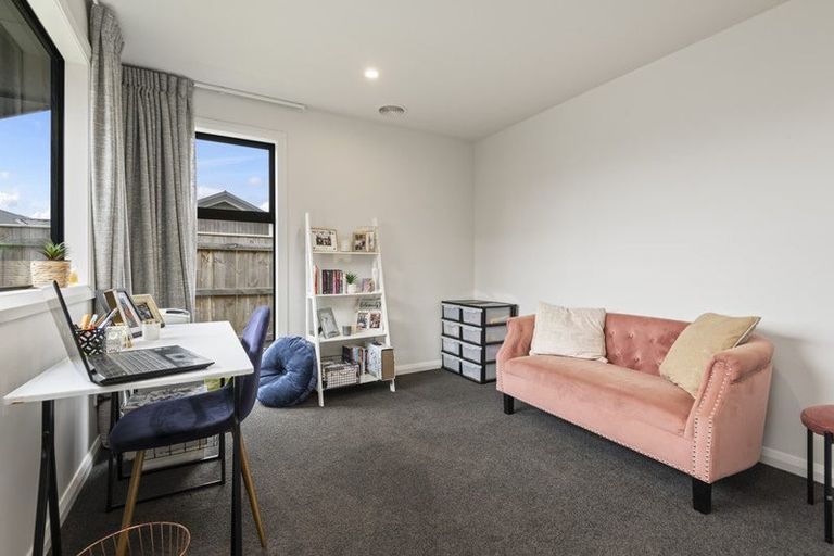 Photo of property in 57 Freedom Drive, Kelvin Grove, Palmerston North, 4414
