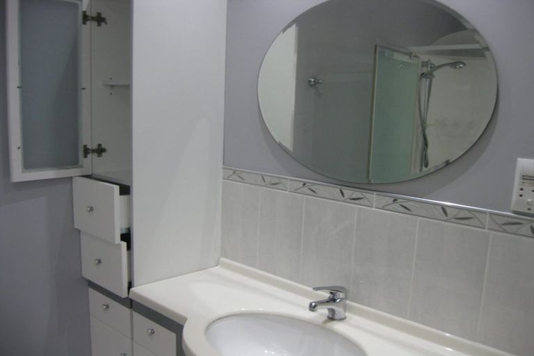 Photo of property in 15 Nagpur Terrace, Broadmeadows, Wellington, 6035