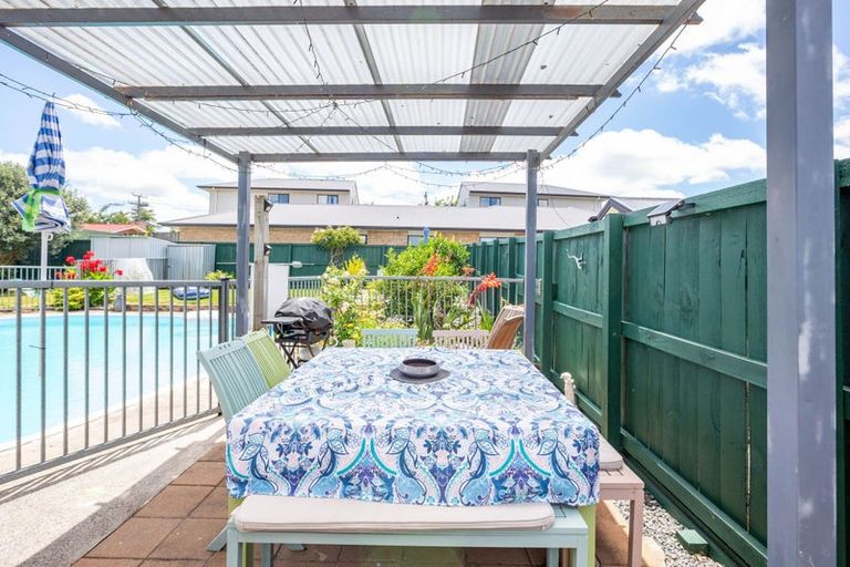 Photo of property in 9 Matthews Crescent, Melville, Hamilton, 3206