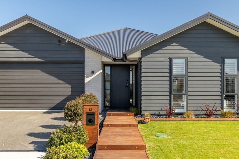 Photo of property in 13 Stackwood Avenue, Woodend, 7610