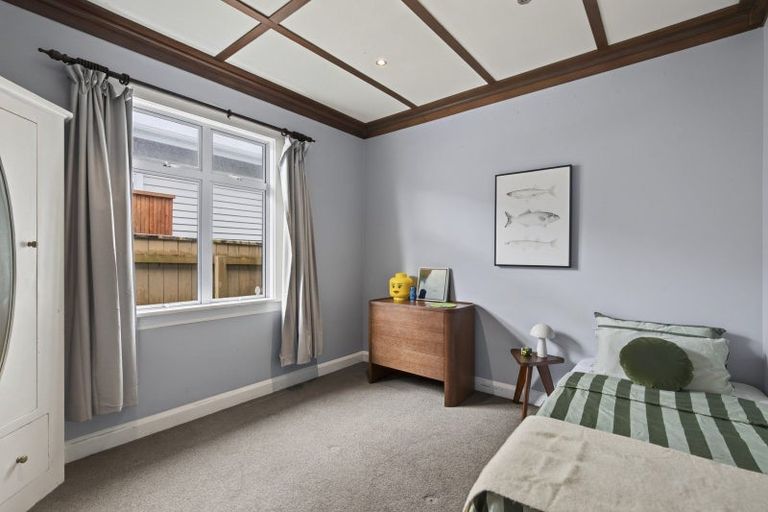 Photo of property in 14 Ngaio Street, Strandon, New Plymouth, 4312