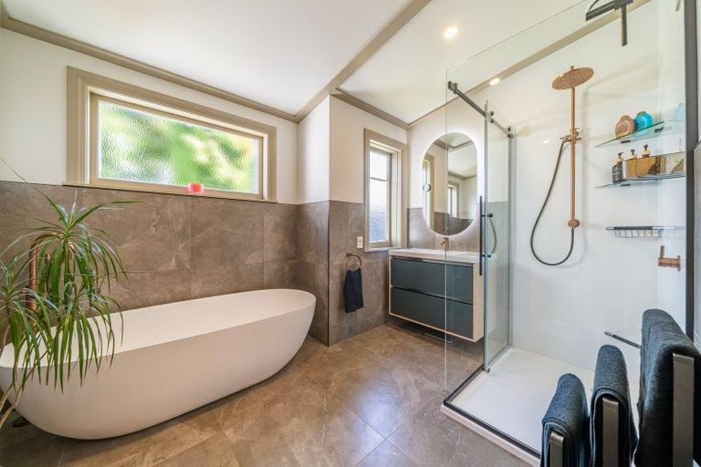 Photo of property in 46 Ararino Street, Trentham, Upper Hutt, 5018