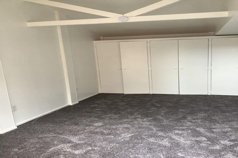 Photo of property in 21 Bucknell Street, Sockburn, Christchurch, 8042