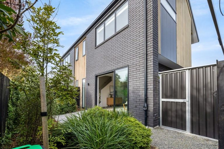 Photo of property in 2/59 Waimairi Road, Upper Riccarton, Christchurch, 8041