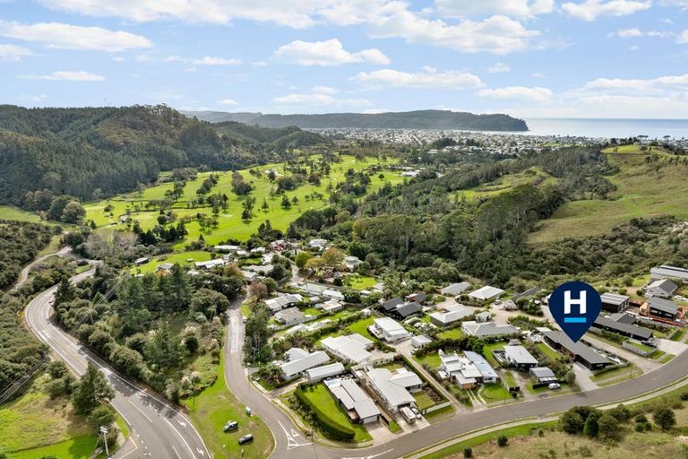 Photo of property in 113 Te Tutu Street, Whangamata, 3691