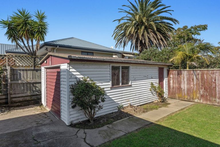 Photo of property in 11 Beach Street, Whakatane, 3120