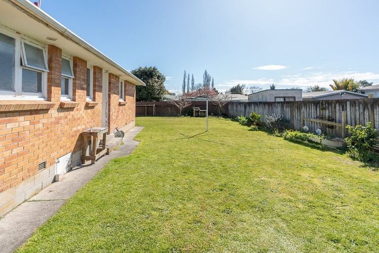 Photo of property in 33 Garden Heights Avenue, Glenview, Hamilton, 3206