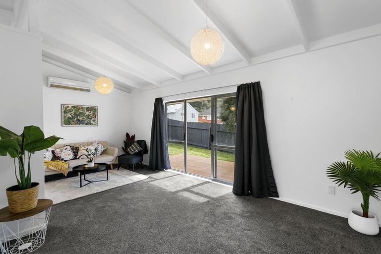 Photo of property in 149a George Street, Stokes Valley, Lower Hutt, 5019