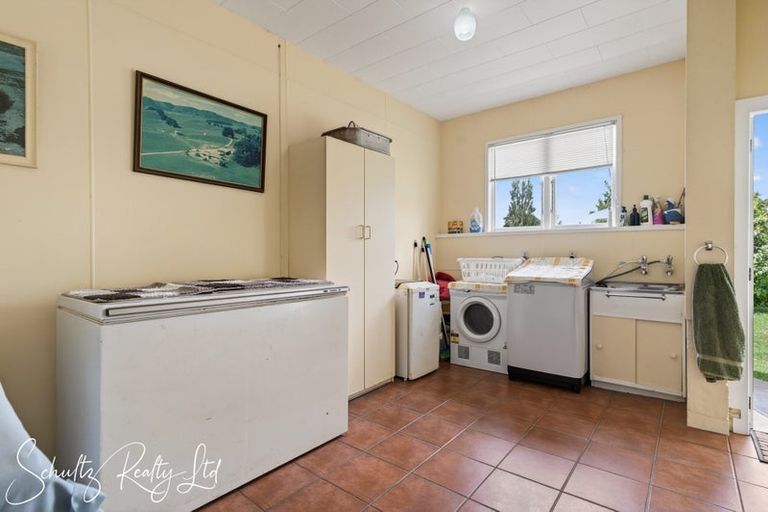 Photo of property in 218 State Highway 12, Brynderwyn, Maungaturoto, 0587