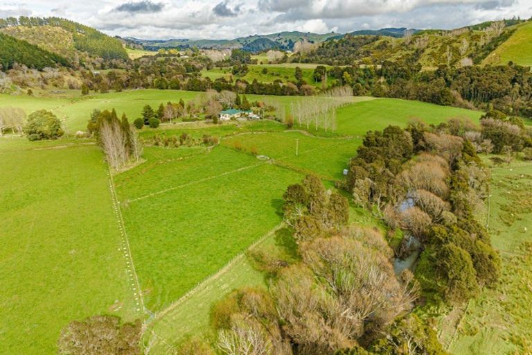 Photo of property in 2157 Te Ore Ore-bideford, Bideford, Masterton, 5871