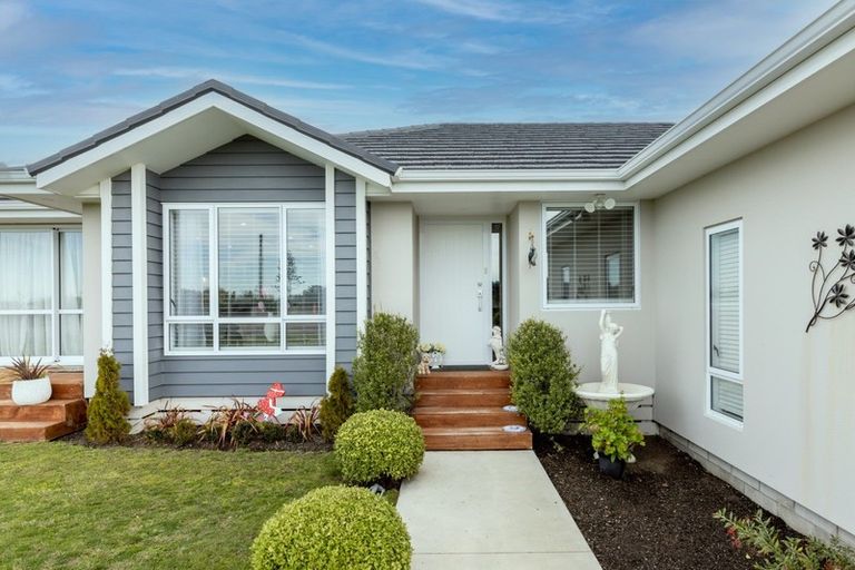 Photo of property in 140 North Shore Road, Eskdale, Napier, 4182