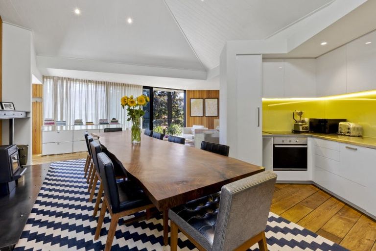 Photo of property in 27 Arrowtn-lke Hayes Road, Lake Hayes, Queenstown, 9371