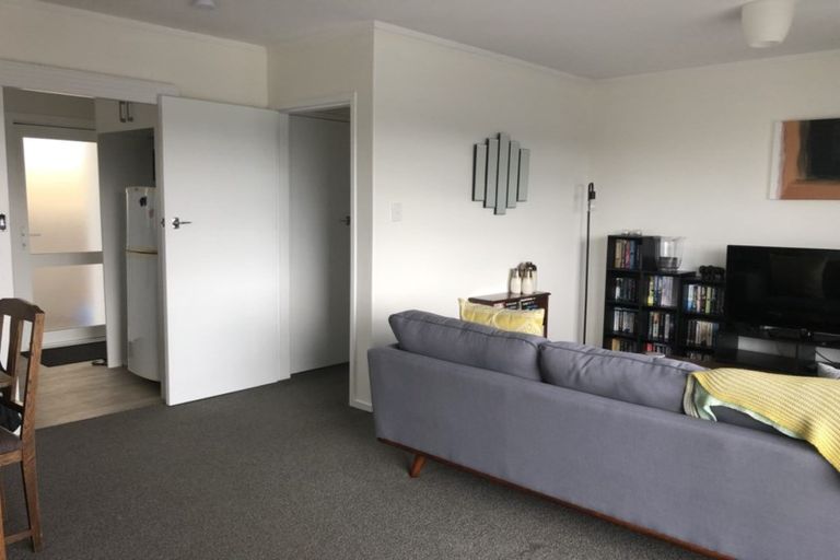 Photo of property in 1/340 Ngatai Road, Bellevue, Tauranga, 3110