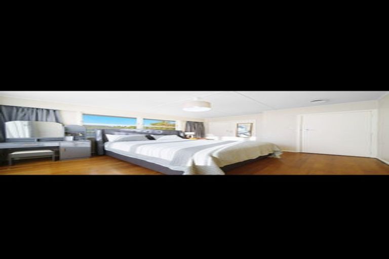 Photo of property in 17 Kayes Road, Pukekohe, 2120