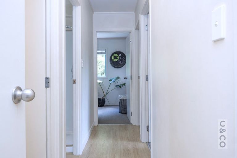 Photo of property in 11 Murray Way, Waimauku, 0812