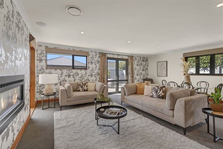 Photo of property in 48 Hakatere Road, Pegasus, 7612