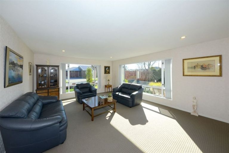 Photo of property in 3 Thoresby Mews, Avonhead, Christchurch, 8042