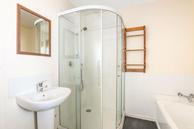 Photo of property in 111 Te Pene Avenue, Titahi Bay, Porirua, 5022