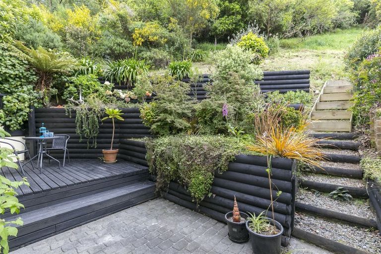 Photo of property in 12a Govind Grove, Ngaio, Wellington, 6035