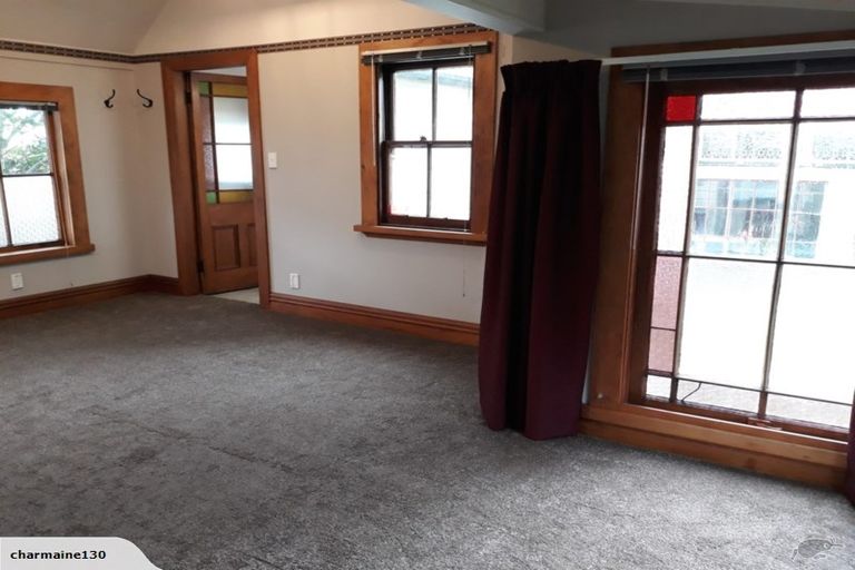 Photo of property in 25 Rodrigo Road, Kilbirnie, Wellington, 6022