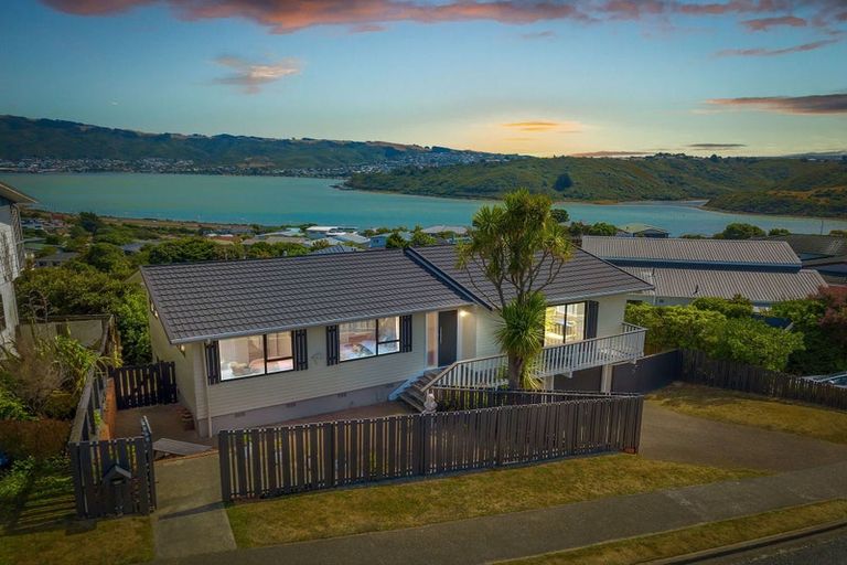 Photo of property in 36 Eskdale Road, Papakowhai, Porirua, 5024
