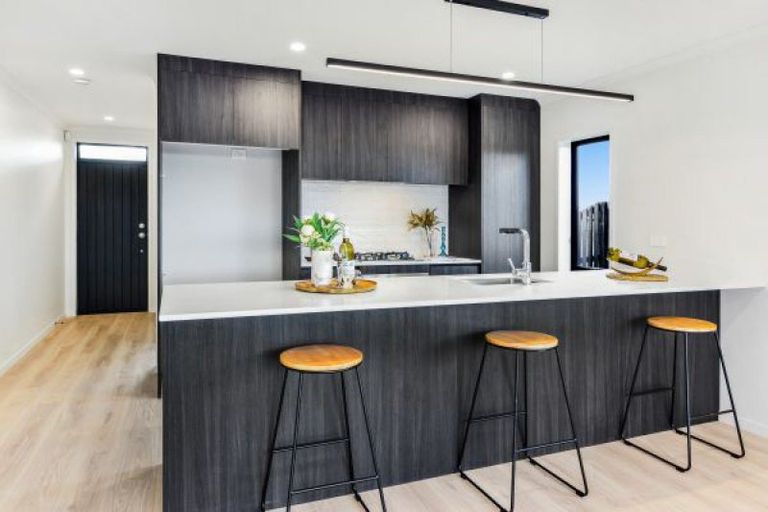 Photo of property in 110 Powells Road, Ruakura, Hamilton, 3214