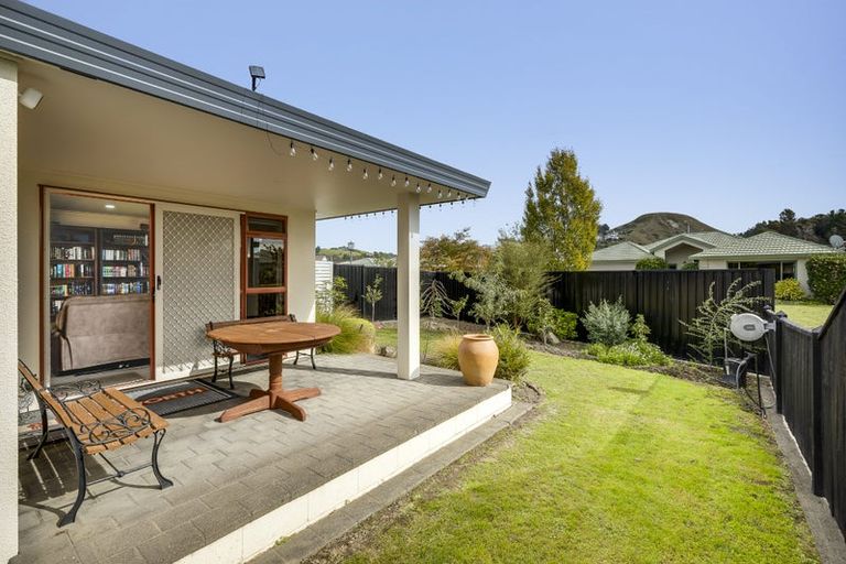 Photo of property in 8 Gresham Place, Taradale, Napier, 4112